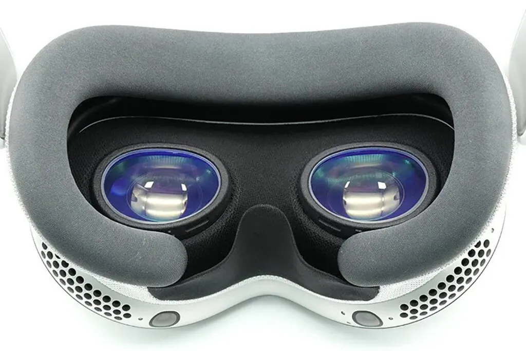 apple vision pro 2 lenses